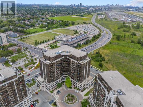 1201 - 1060 Sheppard Avenue W, Toronto (York University Heights), ON - Outdoor With View