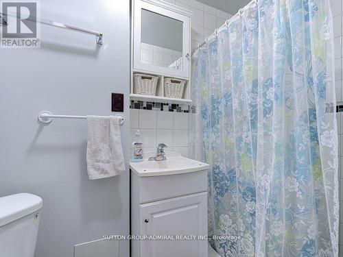 92 Simmons Boulevard, Brampton (Madoc), ON - Indoor Photo Showing Bathroom