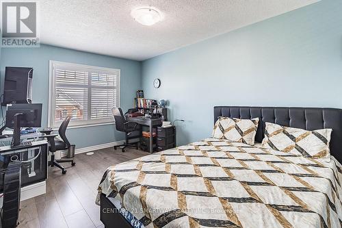 1143 Duignan Crescent, Milton (Ford), ON - Indoor Photo Showing Bedroom