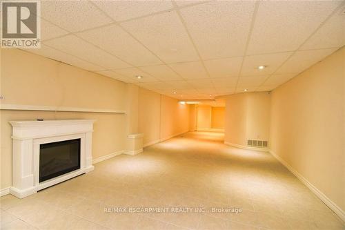 15 - 484 Millen Road, Hamilton (Lakeshore), ON - Indoor With Fireplace