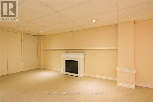 15 - 484 Millen Road, Hamilton (Lakeshore), ON - Indoor With Fireplace