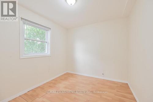 27 Cluny Avenue, Hamilton (Crown Point), ON - Indoor Photo Showing Other Room