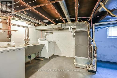 27 Cluny Avenue, Hamilton (Crown Point), ON - Indoor Photo Showing Laundry Room