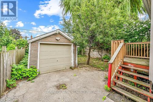 27 Cluny Avenue, Hamilton (Crown Point), ON - Outdoor