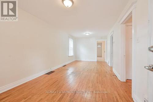 27 Cluny Avenue, Hamilton (Crown Point), ON - Indoor Photo Showing Other Room