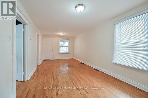 27 Cluny Avenue, Hamilton (Crown Point), ON - Indoor Photo Showing Other Room