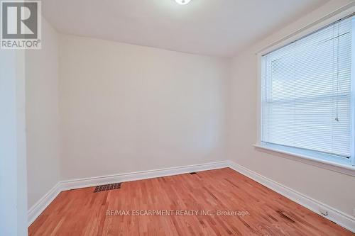 27 Cluny Avenue, Hamilton (Crown Point), ON - Indoor Photo Showing Other Room