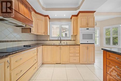 1072 Bravar Drive, Ottawa, ON - Indoor Photo Showing Kitchen With Double Sink