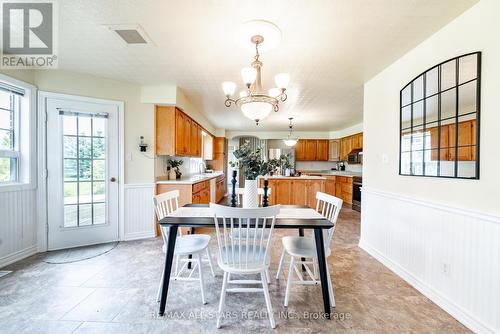 11 Ashton Lane, Scugog (Port Perry), ON - Indoor Photo Showing Dining Room