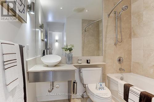 615 - 36 Blue Jays Way, Toronto (Waterfront Communities), ON - Indoor Photo Showing Bathroom