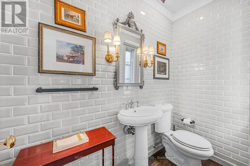 14455 Dufferin Street, King, ON - Indoor Photo Showing Bathroom