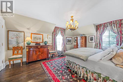 14455 Dufferin Street, King, ON - Indoor Photo Showing Bedroom