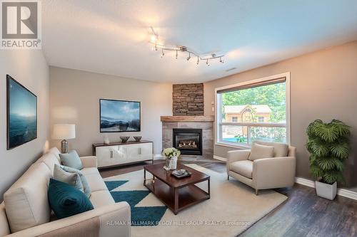 36 Glen Oak Court, Barrie (Little Lake), ON - Indoor Photo Showing Living Room With Fireplace