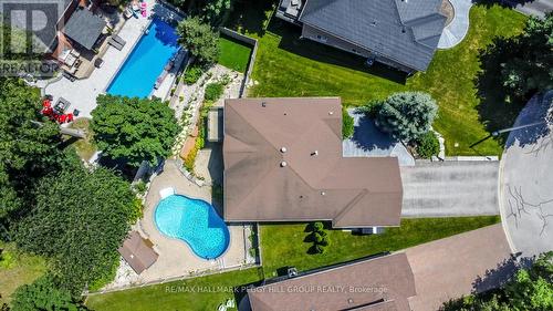 36 Glen Oak Court, Barrie (Little Lake), ON - Outdoor With In Ground Pool With View