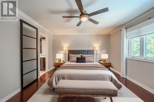 36 Glen Oak Court, Barrie (Little Lake), ON - Indoor Photo Showing Bedroom