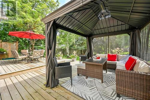 15 Pelham Drive, Hamilton (Meadowlands), ON - Outdoor With Deck Patio Veranda With Exterior