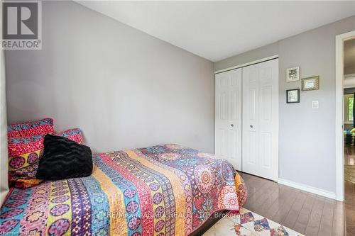 35 Fairington Crescent, St. Catharines, ON - Indoor Photo Showing Bedroom