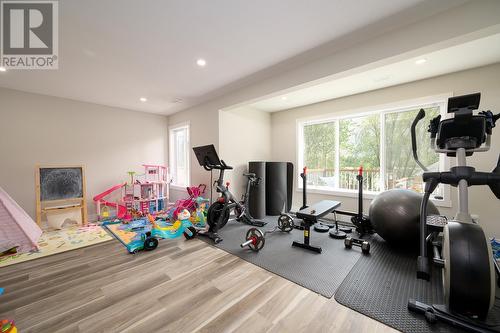 2738 Beachmount Cres, Kamloops, BC - Indoor Photo Showing Gym Room