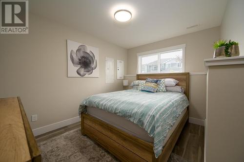 2738 Beachmount Cres, Kamloops, BC - Indoor Photo Showing Bedroom