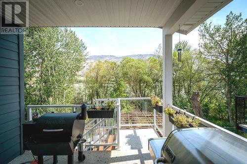 2738 Beachmount Cres, Kamloops, BC - Outdoor With Deck Patio Veranda With Exterior