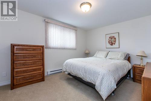 91 Halley Drive, St. John'S, NL - Indoor Photo Showing Bedroom