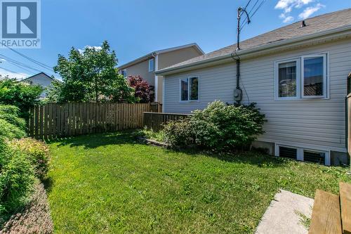 91 Halley Drive, St. John'S, NL - Outdoor