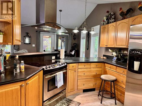 4795 Betham Road, Prince George, BC - Indoor Photo Showing Kitchen