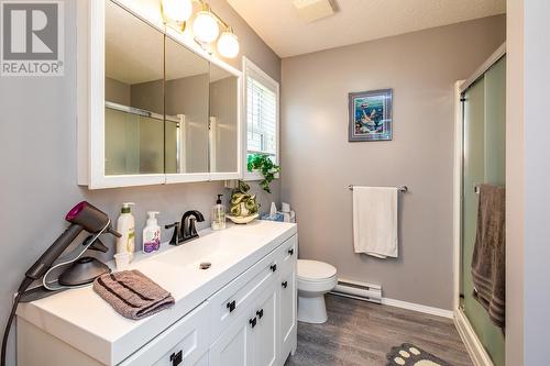 4795 Betham Road, Prince George, BC - Indoor Photo Showing Bathroom