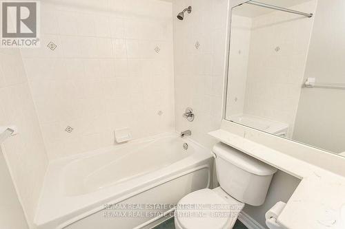 411 - 1 Elm Drive, Mississauga (City Centre), ON - Indoor Photo Showing Bathroom