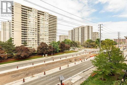 411 - 1 Elm Drive, Mississauga (City Centre), ON - Outdoor