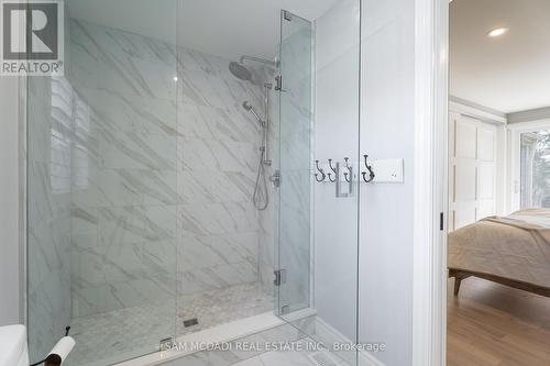 100 Rutledge Road, Mississauga (Streetsville), ON - Indoor Photo Showing Bathroom