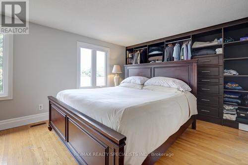 2476 Winthrop Crescent, Mississauga (Sheridan), ON - Indoor Photo Showing Bedroom