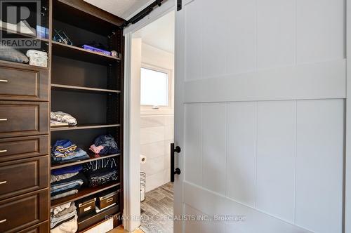 2476 Winthrop Crescent, Mississauga (Sheridan), ON - Indoor Photo Showing Other Room