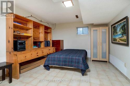 Bsmt #1 - 6685 Barrisdale Drive, Mississauga, ON - Indoor Photo Showing Bedroom