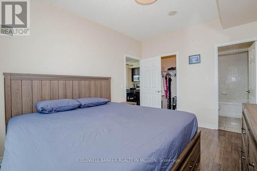 1605 - 339 Rathburn Road W, Mississauga (City Centre), ON - Indoor Photo Showing Bedroom