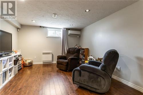 87 Chiasson, Dieppe, NB - Indoor