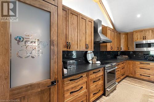 408082 Grey 4 Road, Maxwell, ON - Indoor Photo Showing Kitchen