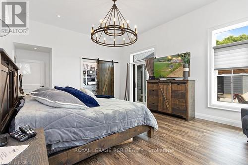 408082 Grey 4 Road, Grey Highlands, ON - Indoor Photo Showing Bedroom