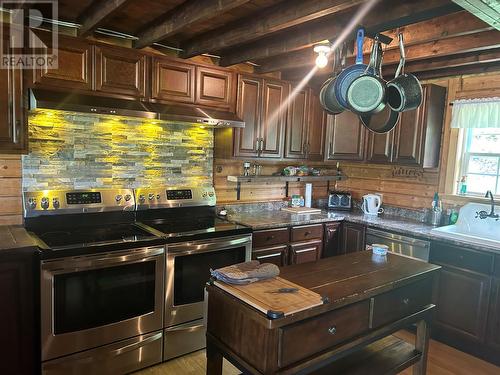 7 Main Street, Silverdale, NL - Indoor Photo Showing Kitchen