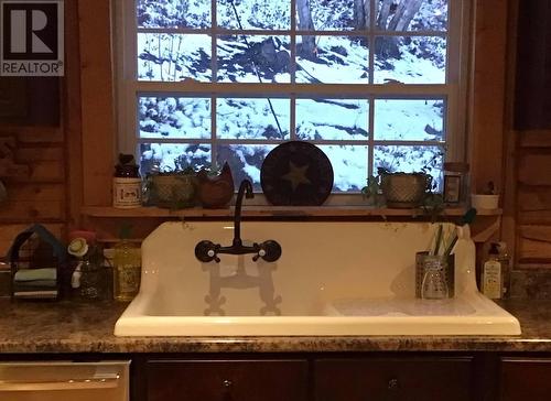 7 Main Street, Silverdale, NL - Indoor Photo Showing Bathroom