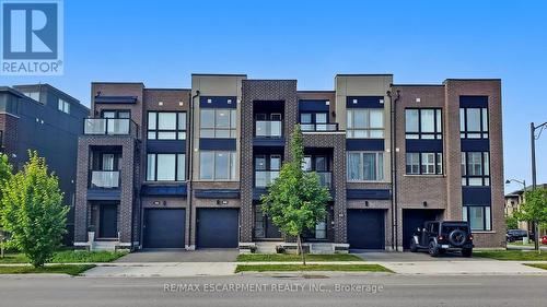 3068 Postridge Drive, Oakville, ON - Outdoor With Facade