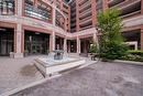 537 - 830 Lawrence Avenue W, Toronto (Yorkdale-Glen Park), ON  - Outdoor 