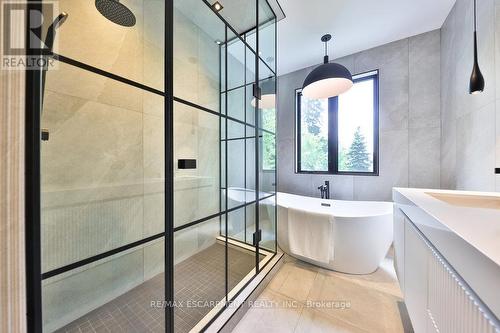 20B Broadview Avenue, Mississauga (Port Credit), ON - Indoor Photo Showing Bathroom