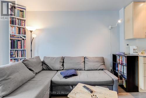 1621 - 165 Legion Road, Toronto (Mimico), ON - Indoor Photo Showing Living Room