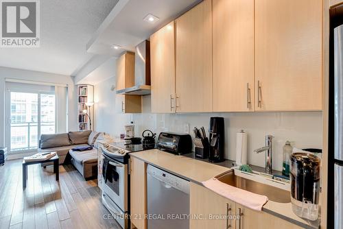 1621 - 165 Legion Road, Toronto (Mimico), ON - Indoor Photo Showing Kitchen