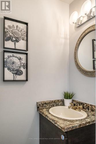 22 - 1155 Paramount Drive, Hamilton (Stoney Creek Mountain), ON - Indoor Photo Showing Bathroom