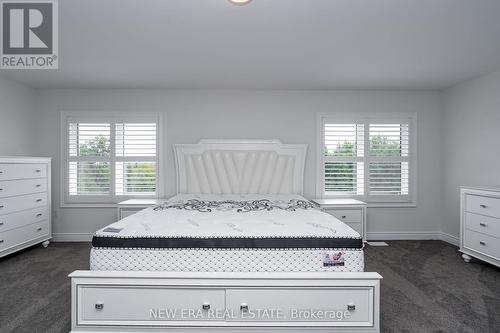 73 Highlands Boulevard, Cavan Monaghan, ON - Indoor Photo Showing Bedroom