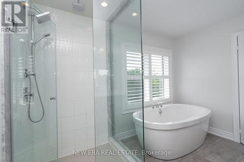 73 Highlands Boulevard, Cavan Monaghan, ON - Indoor Photo Showing Bathroom