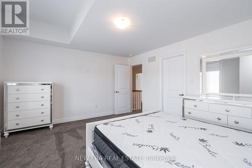 73 Highlands Boulevard, Cavan Monaghan, ON - Indoor Photo Showing Bedroom