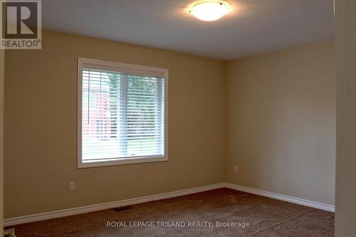 1052 Bay Street, Norfolk (Port Rowan), ON - Indoor Photo Showing Other Room